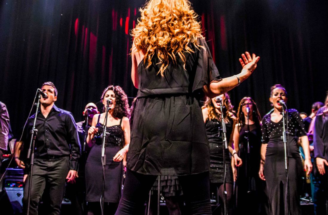 Black Light Gospel Choir en la Sala But Black Light Gospel Choir en la Sala But