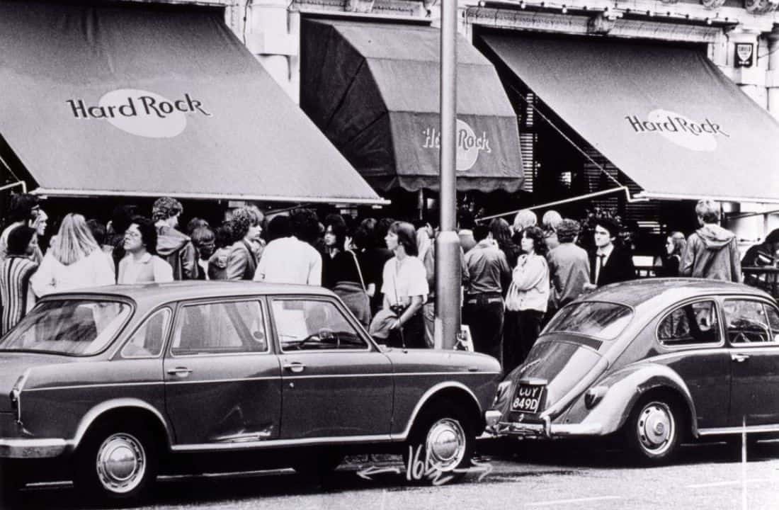 Así de bonito lucía el primer Hard Rock Cafe en Londres