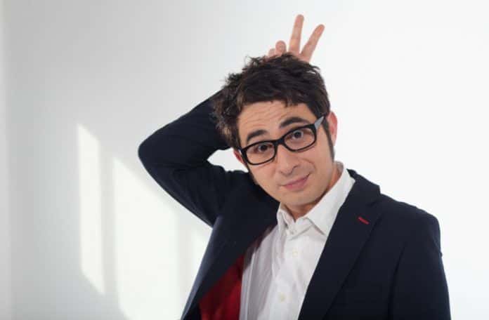 Prepárate para no parar de reír con el cómico de Cardona