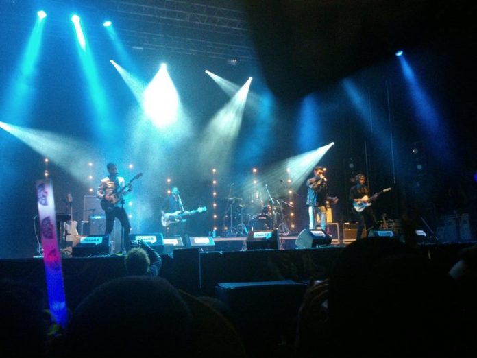 Miss_caffeina mad blue